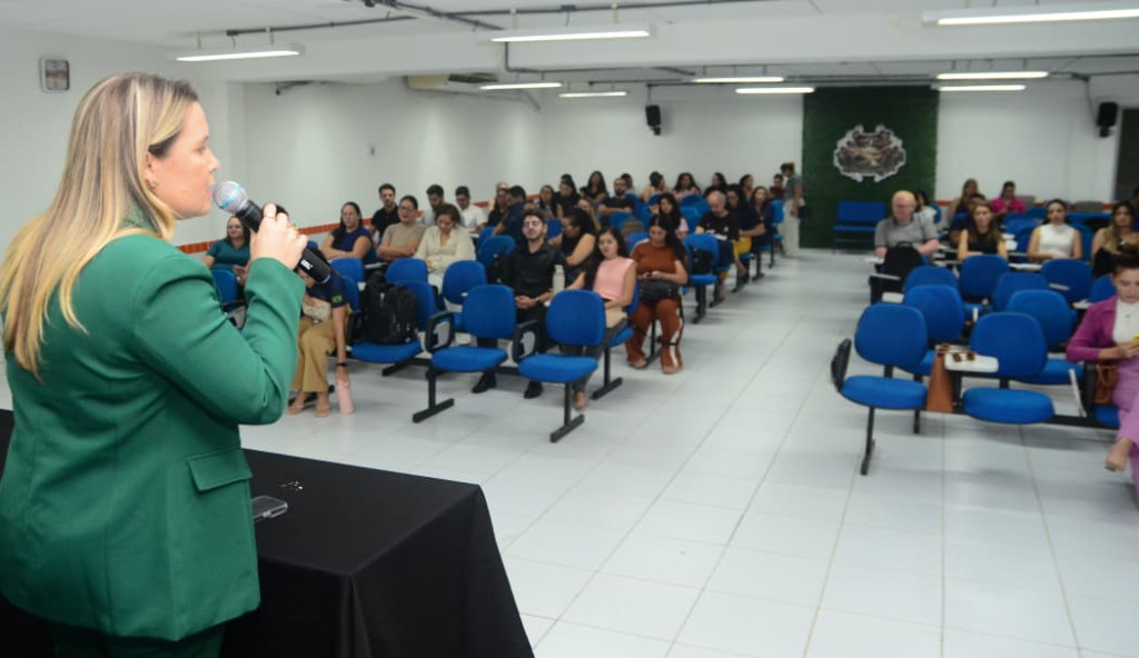 Desenvolvimento de Pessoas e Escola de Gestão Pública