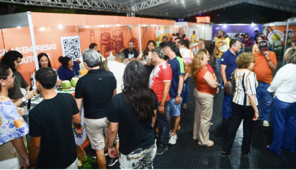Estreia da Festa do Bode 2026 atrai muitos visitantes ao Parque de Exposições Armando Buá